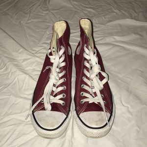 Converse Chuck Taylor All-Star High Tops maroon