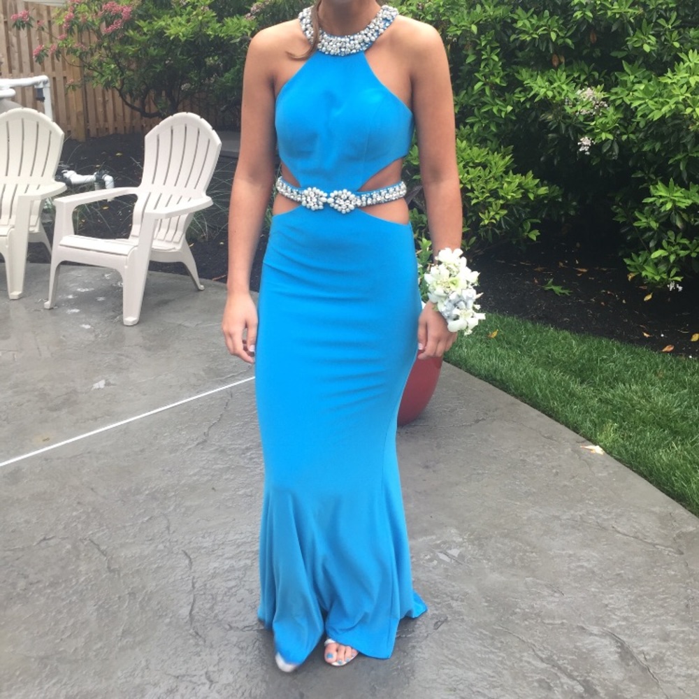 Gorgeous dress