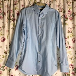 Banana Republic men’s dress shirt. Size Medium