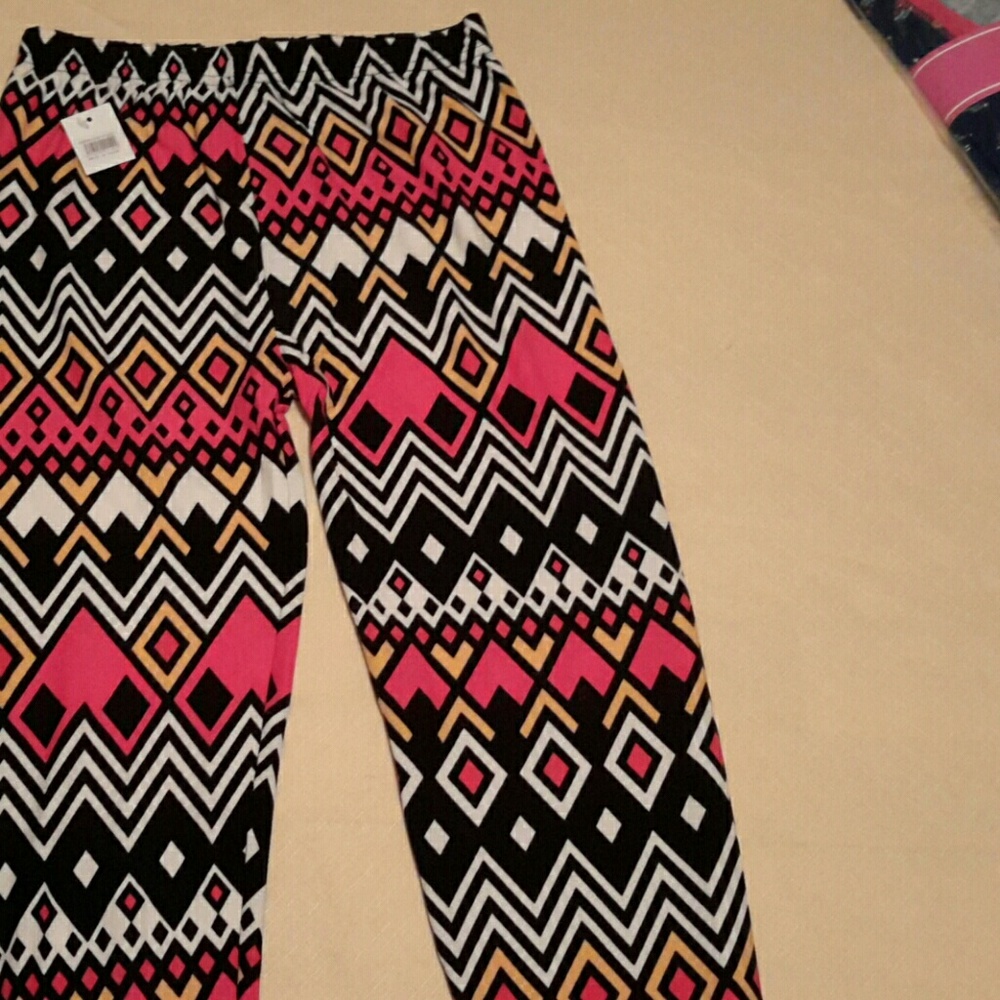 Super Soft Leggings NWT