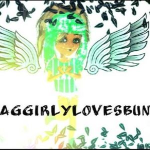 Meet your Posher, Whitney