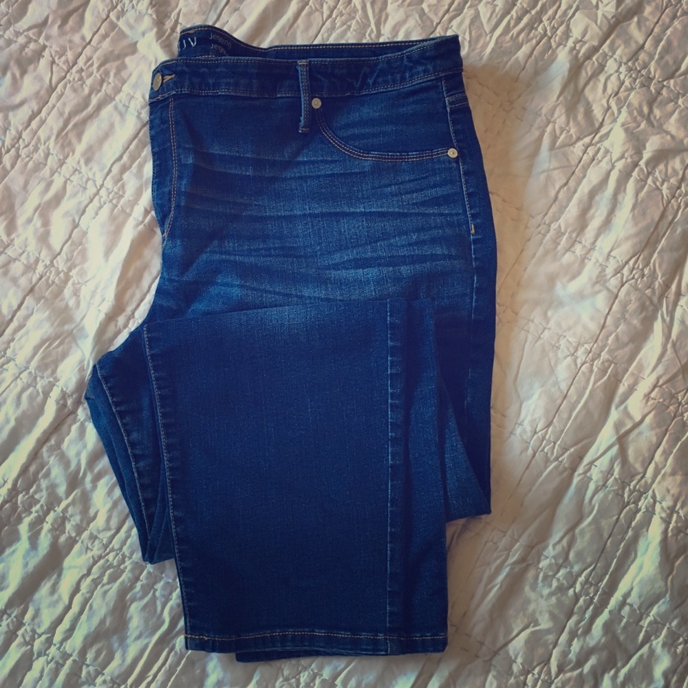 AVA & VIV Plus Size Jeans / Jeggings sz 24