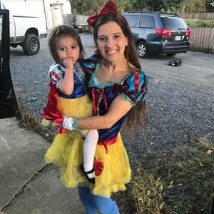 Meet your Posher, Sierra