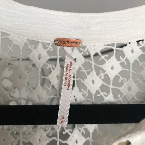 🌺SALE🌺Free People oversized lace blouse - Picture 4 of 5