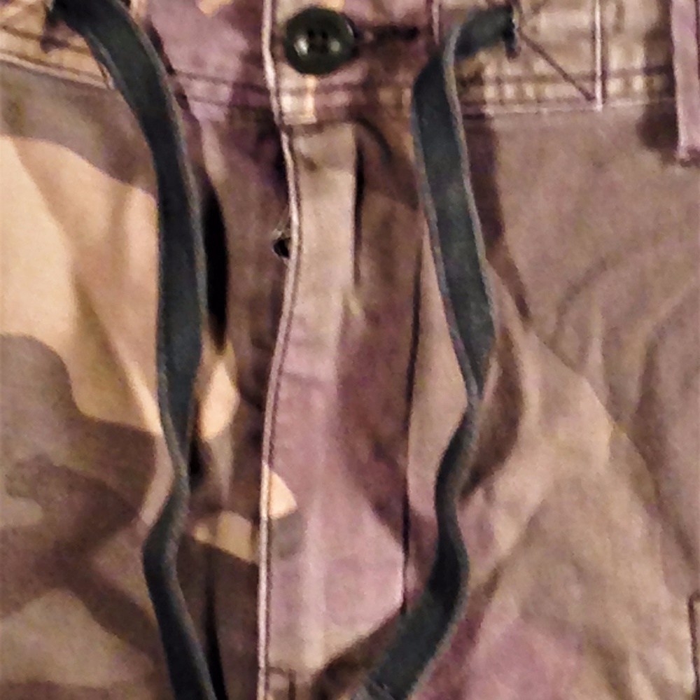 Old Navy Green Camouflage Cargo Shorts