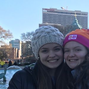 Meet your Posher, Julia