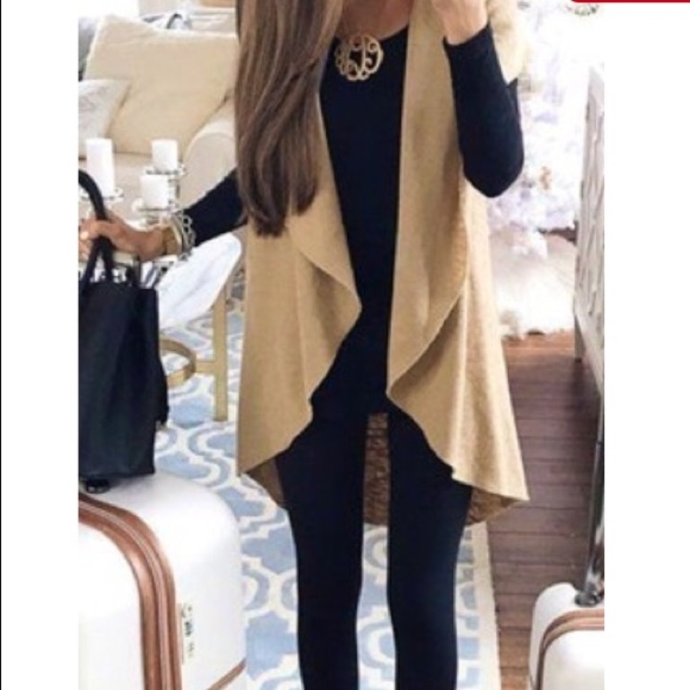 Scoop Neck Black Top