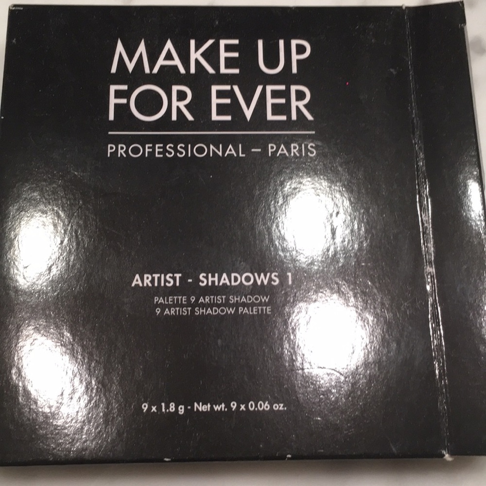 Make Up For Ever Artist-Shadows 1