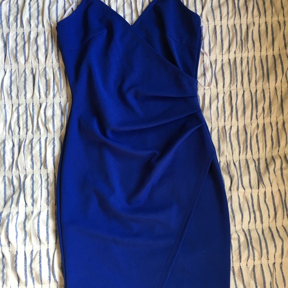 Dress - Picture 1 of 2