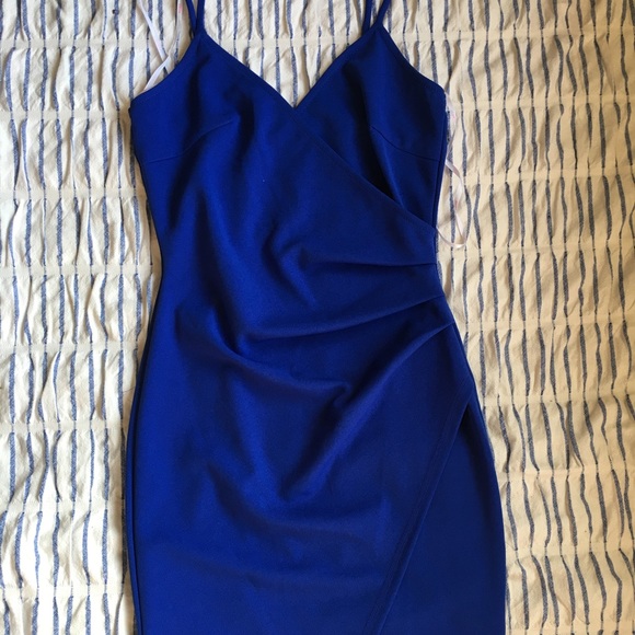 Dress - Picture 2 of 2