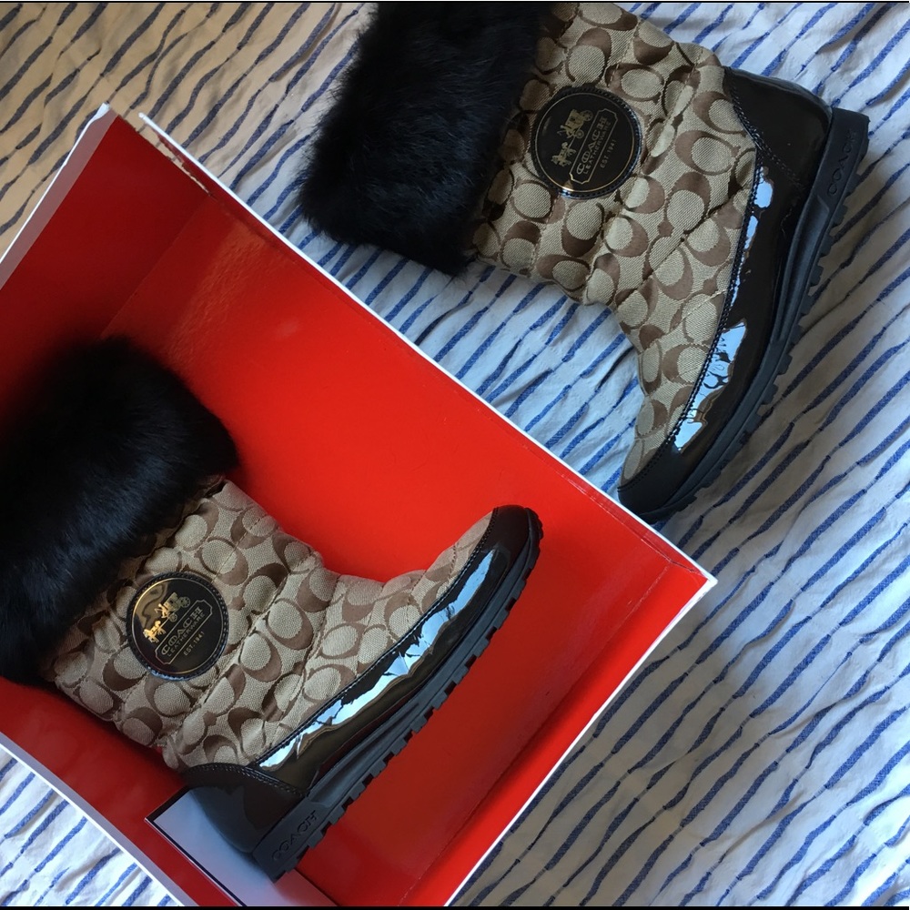Coach boots