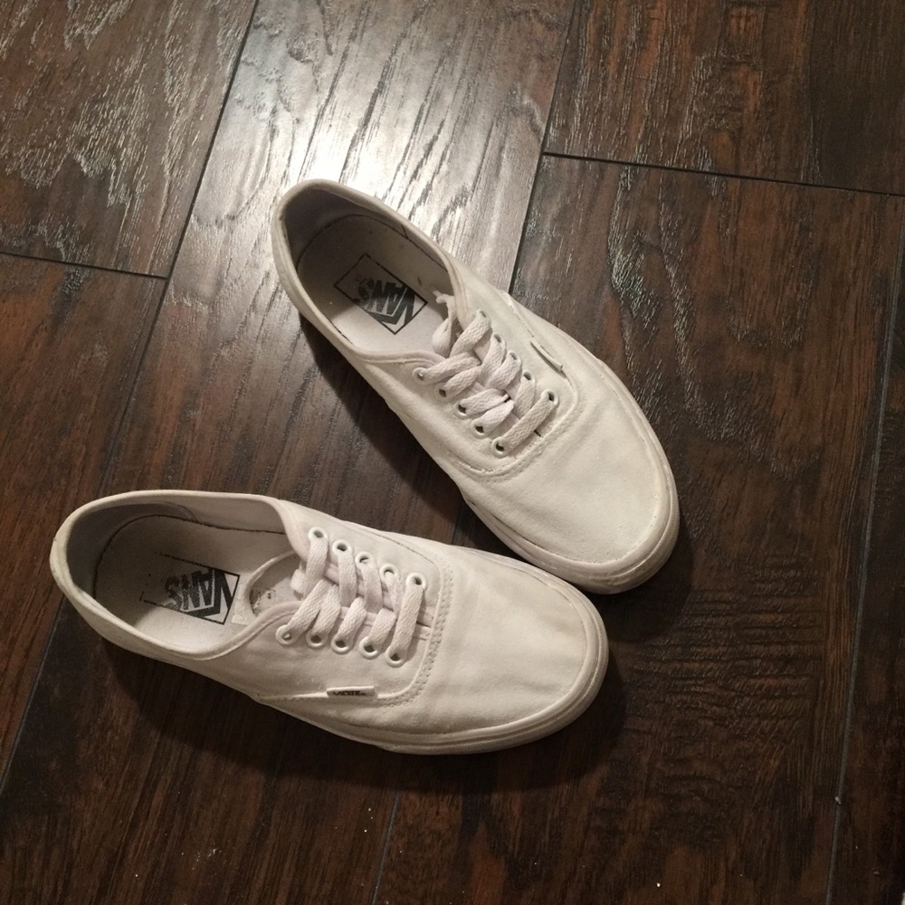 White Vans 😍