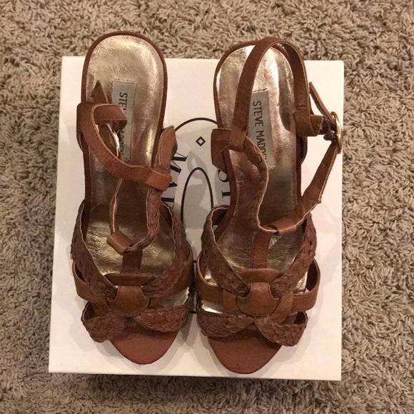 Steve Madden Wedge Heels - Picture 2 of 4