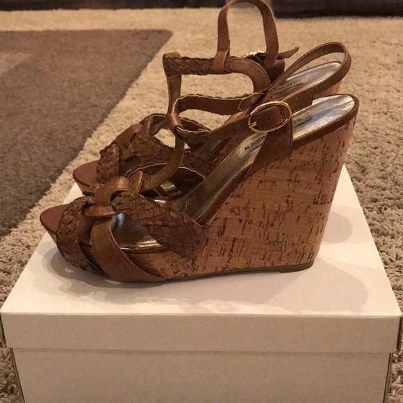 Steve Madden Wedge Heels - Picture 3 of 4