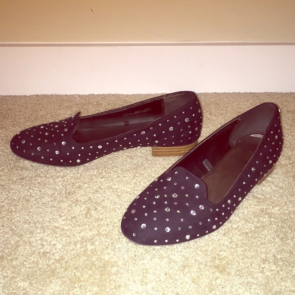 Studded flat shoes size 8