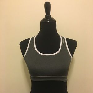 🔴 Gray and white Reebok sports bra