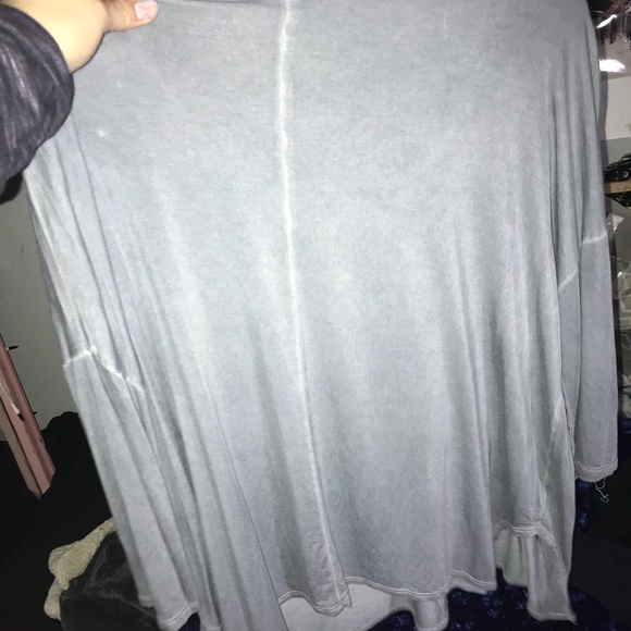 large  blue blouse - Picture 5 of 5