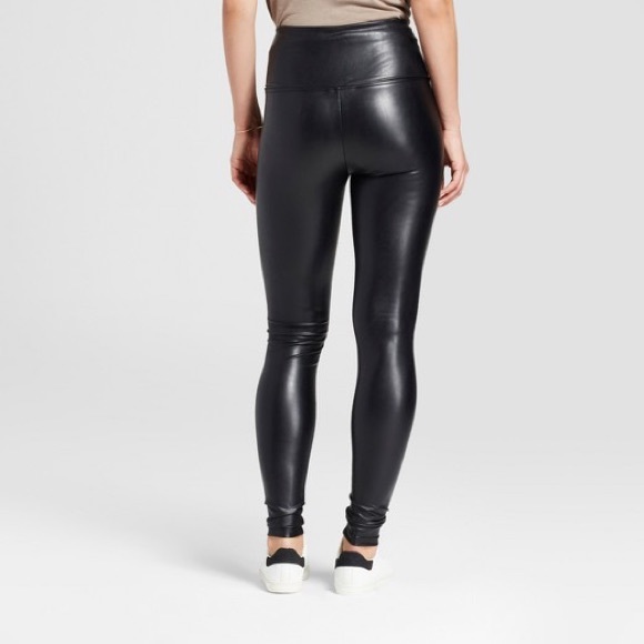 ONLY 1 LEFT!! Black Vegan Leather Leggings - Picture 3 of 4
