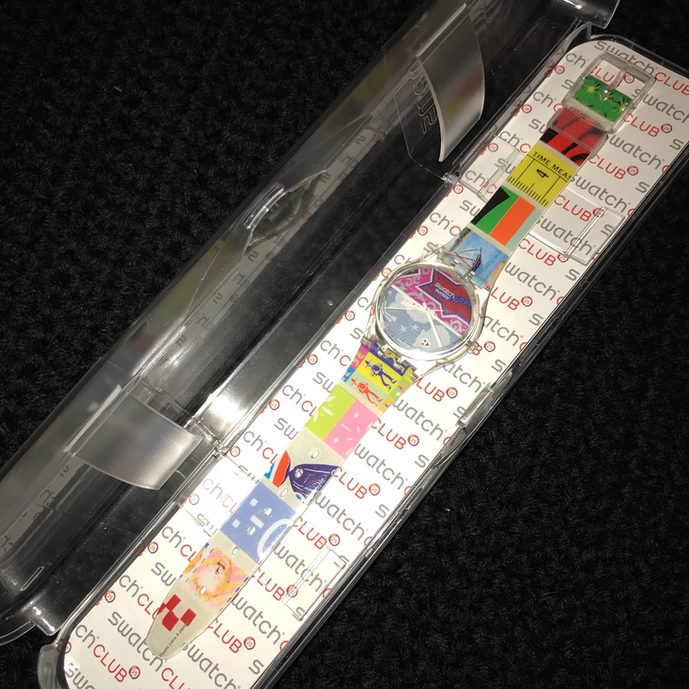 “LOTS OF SWATCH” SWATCH CLUB WATCH - GZ177