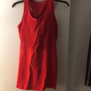 Lululemon tank with built in bra- size 8