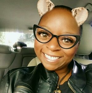 Meet your Posher, Jeneen