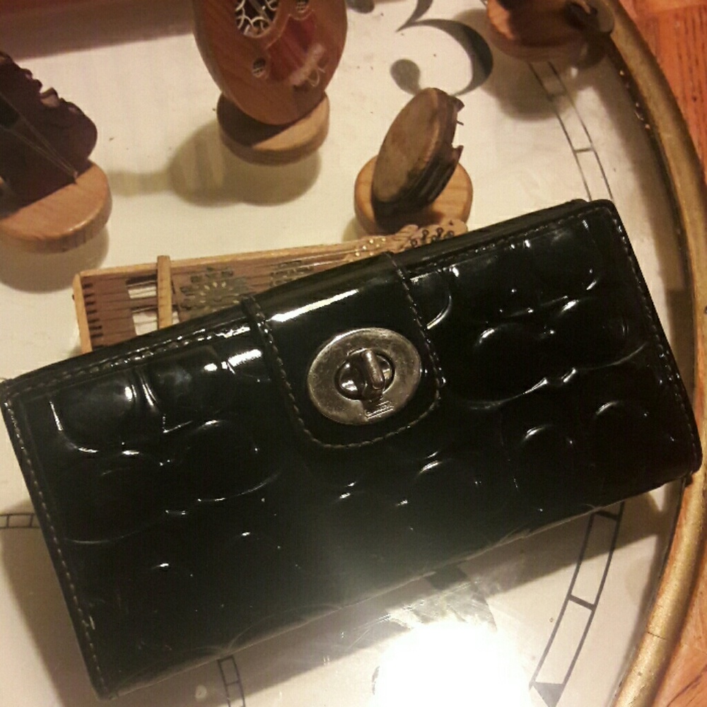 Coach black shiny wallet