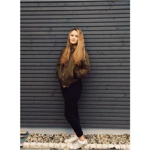 Meet your Posher, Hannah