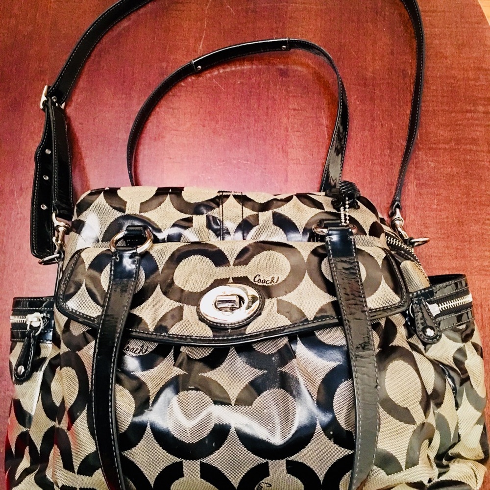 ❌SOLD❌Authentic Coach Diaper Bag w/Change Pad