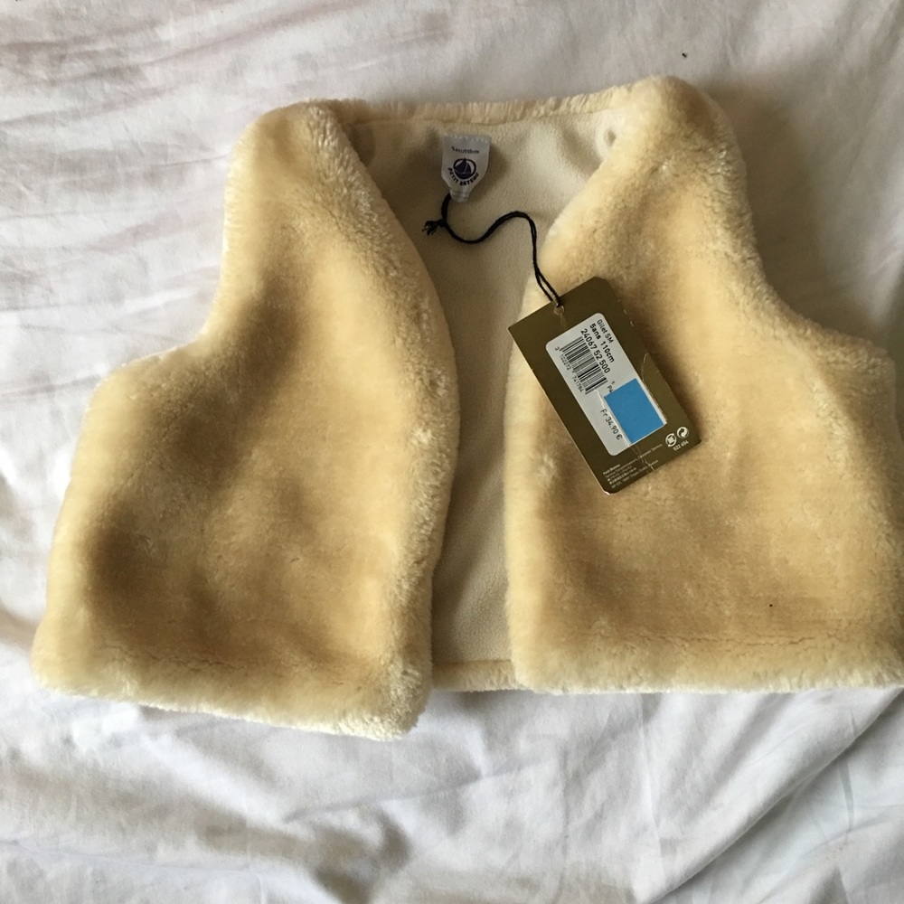 PETIT BATEAU Faux fur vest