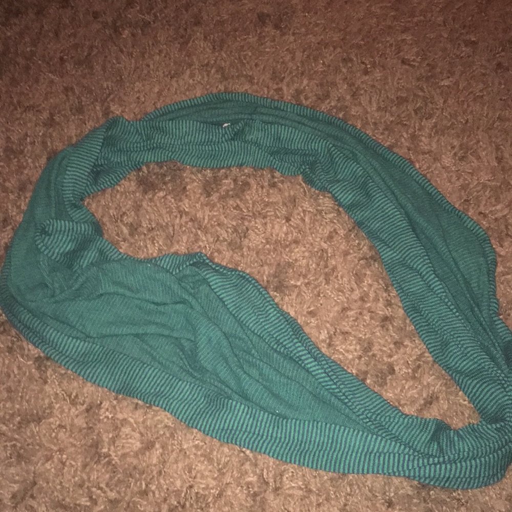 Teal scarf