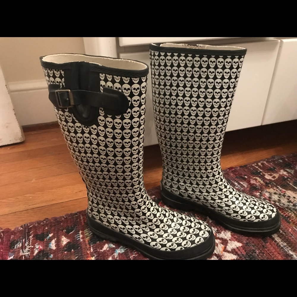 Rain boots