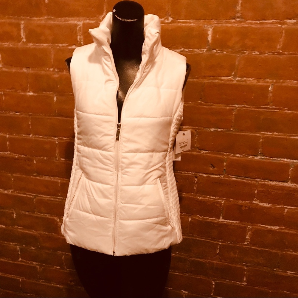 Liz Claiborne White puffer vest size S