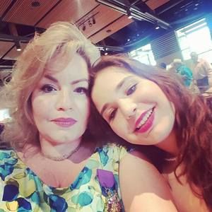 Meet your Posher, Ana