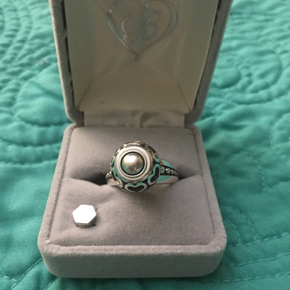 Brighton ring