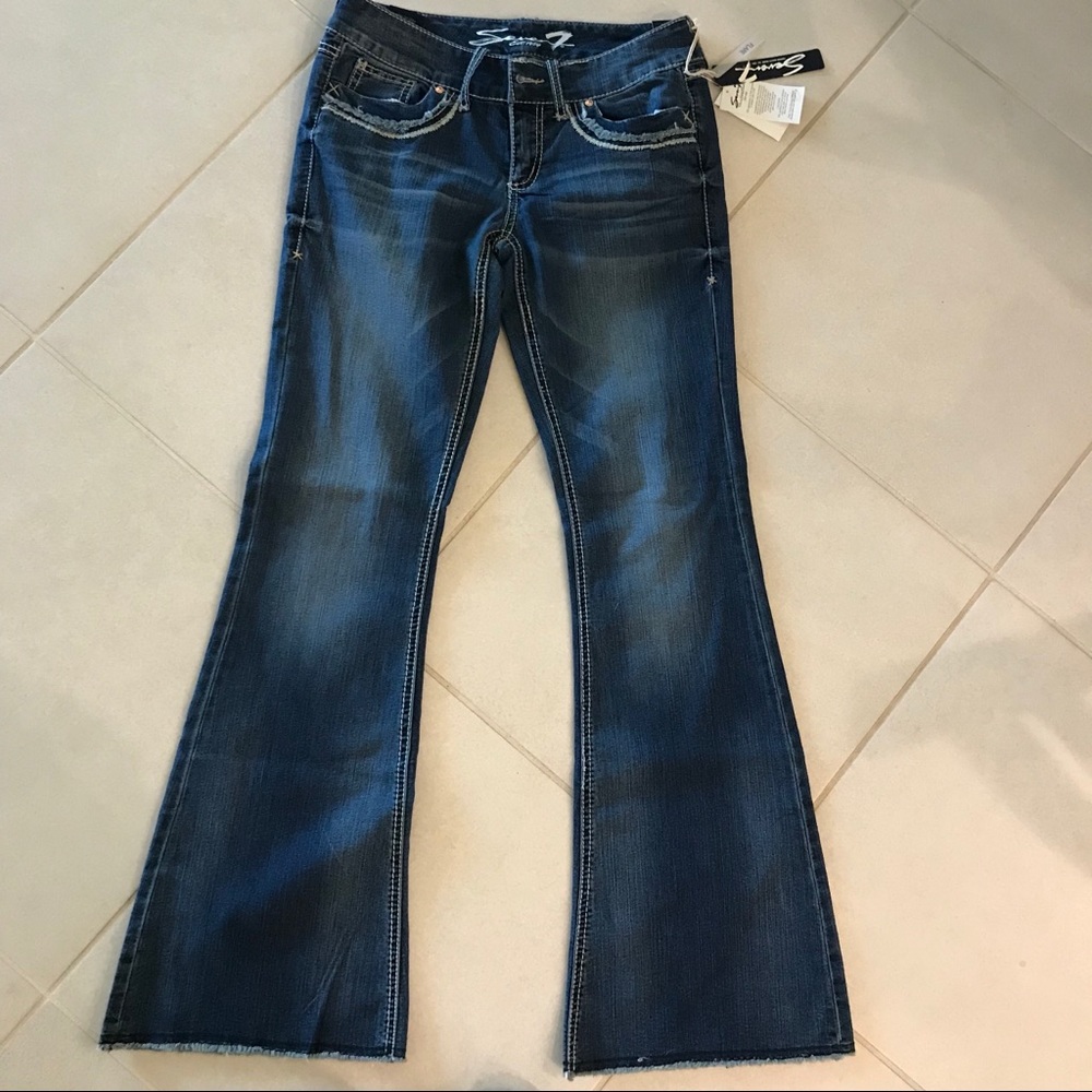 Seven7 Jeans