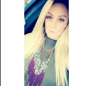 Meet your Posher, Kathryn