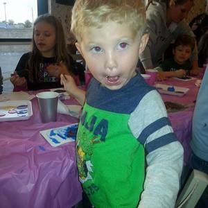 Meet your Posher, Sharon