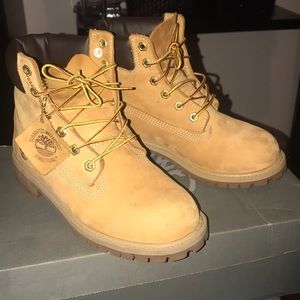 Timberlands for sale, ($50!!)