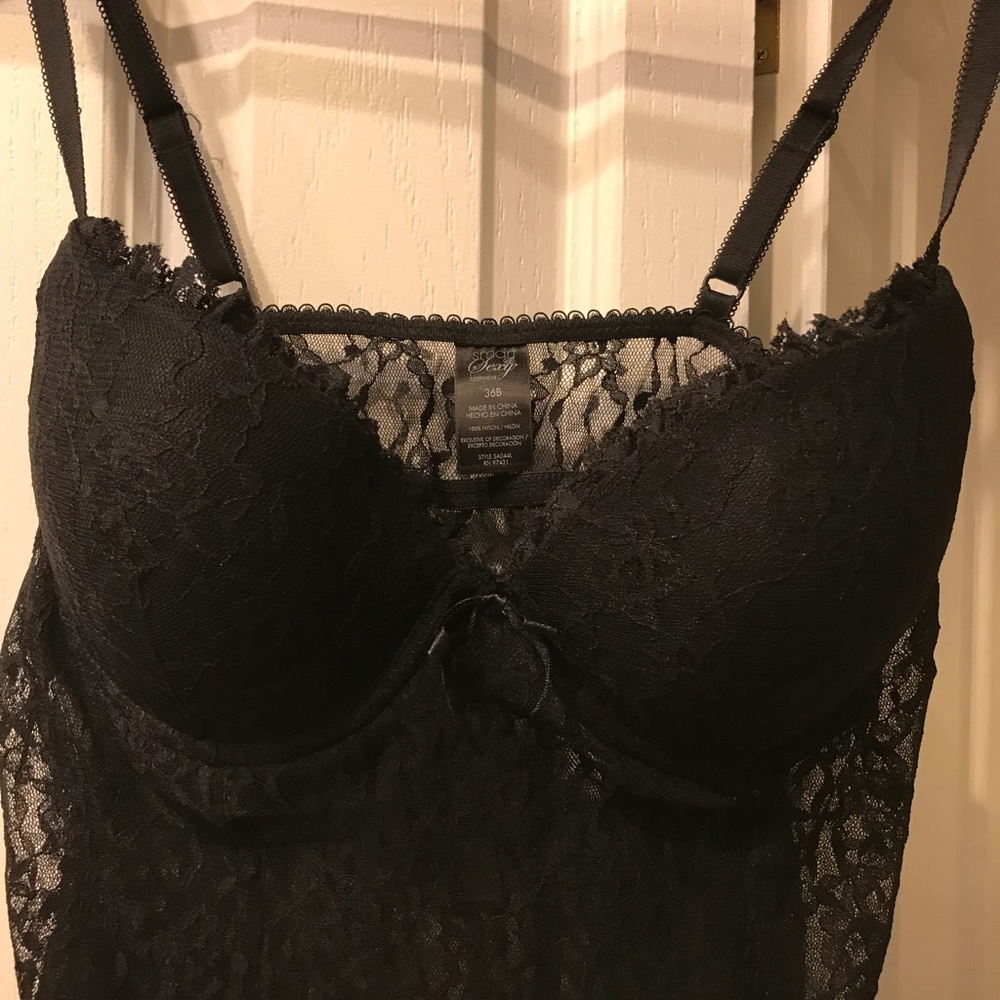 Black Lace Lingerie Size 36B
