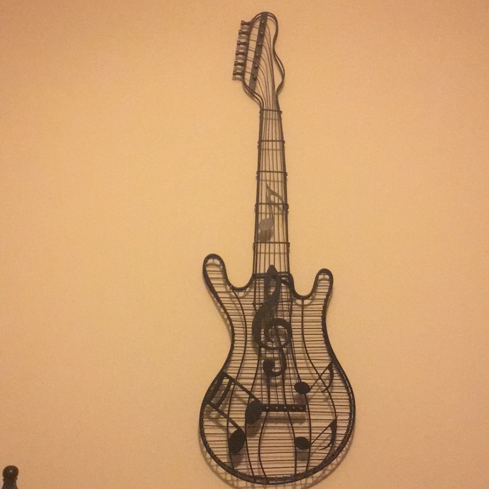 Hanging wall guitar
