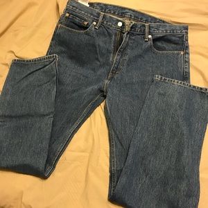 Men’s Levi Strauss 505 medium wash 38 x 34 NWOT