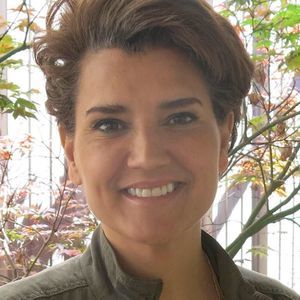 Meet your Posher, Peggylee