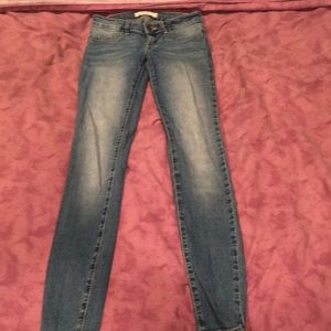 Skinny jeans