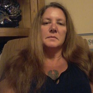 Meet your Posher, Edith