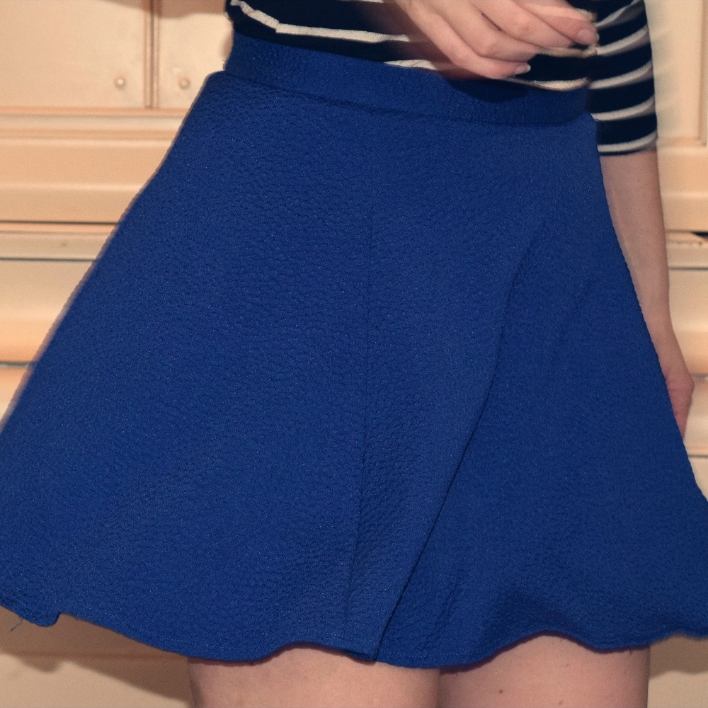 Blue textured skater skirt size medium