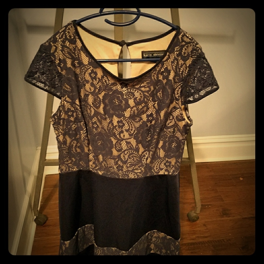 Womens Beautiful Vintage Style Dress