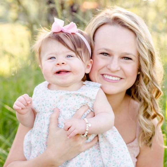 Meet your Posher, Mandy - Picture 1 of 1