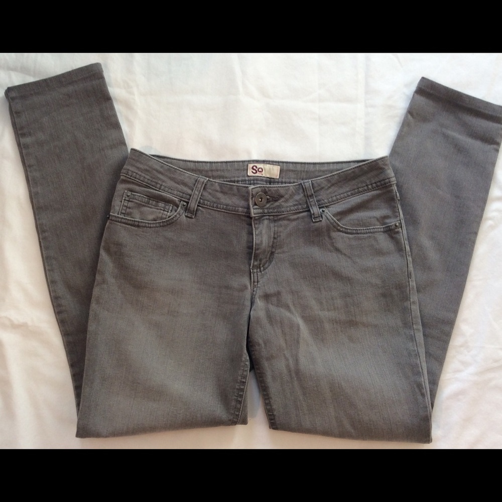 Grey SO brand Jeans sz 7