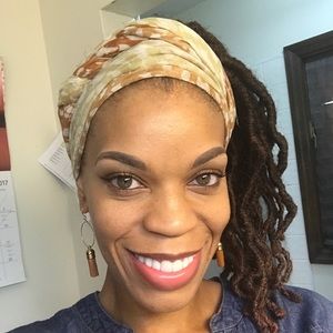 Meet your Posher, Jannica