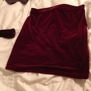 Maroon bodycon velvet skirt